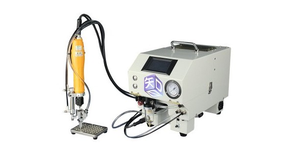 自動(dòng)螺絲供料器是什么？有什么優(yōu)勢(shì)？-堅(jiān)豐股份