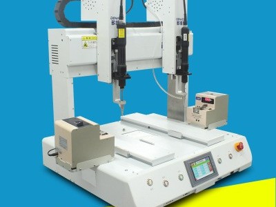 自動(dòng)鎖螺絲機(jī)的出現(xiàn)會(huì)加快工廠發(fā)展？-堅(jiān)豐股份