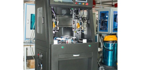 自動打螺絲機容易卡料嗎？-堅豐股份